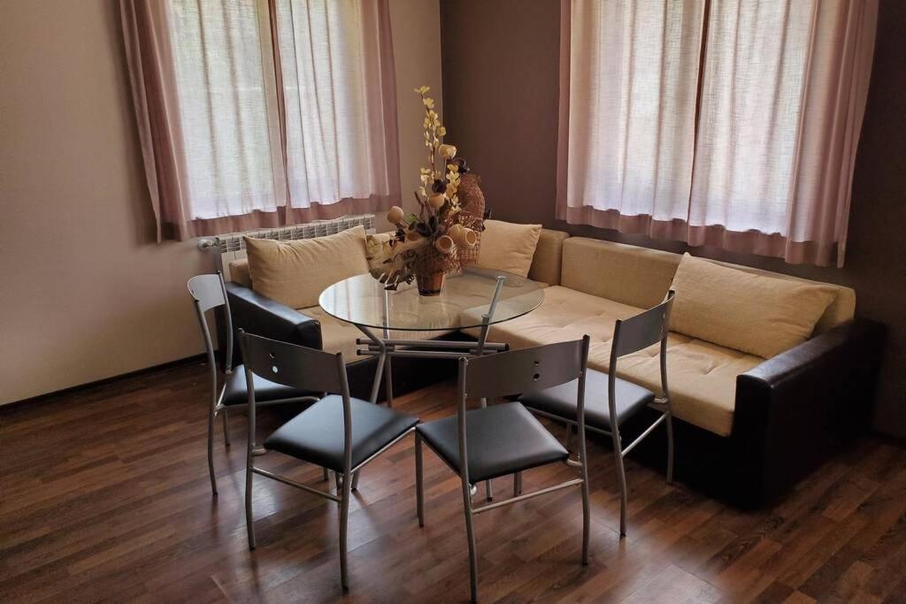Двете Къщи В Планината Villa Beli Osum Luaran gambar