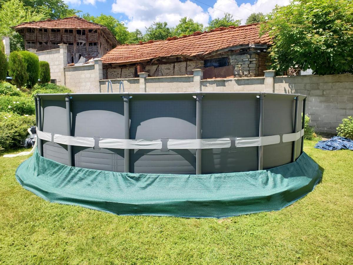 Двете Къщи В Планината Villa Beli Osum Luaran gambar